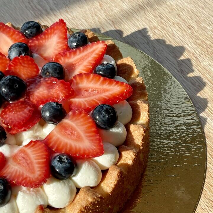 Тарт Миндальный с ягодой