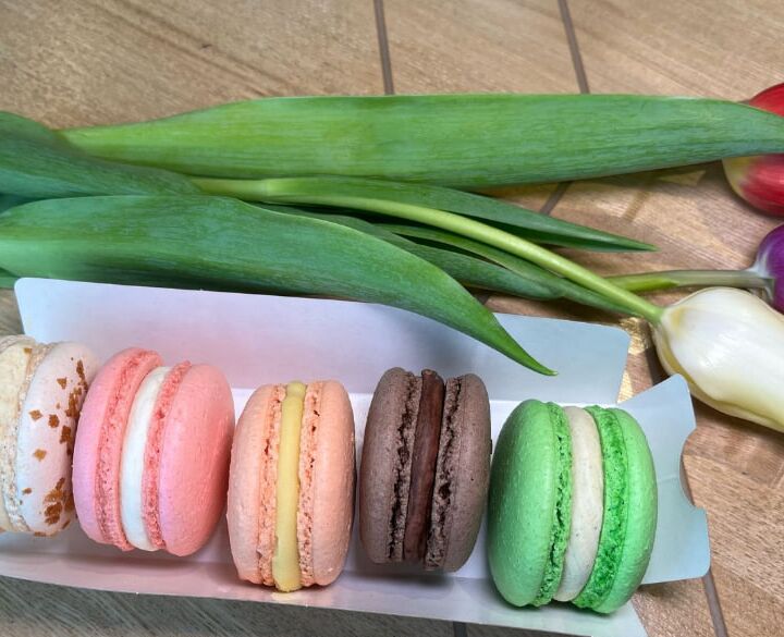 Набор макаронс 8 Марта